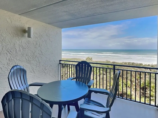 Standard room with balcony