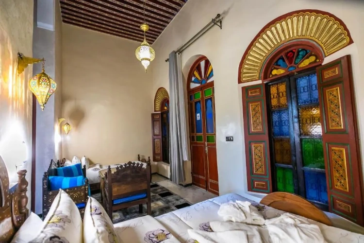 Standard Triple room