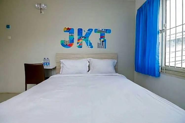 Standard Double room with lake view