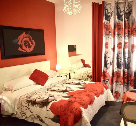 Crudelia's house