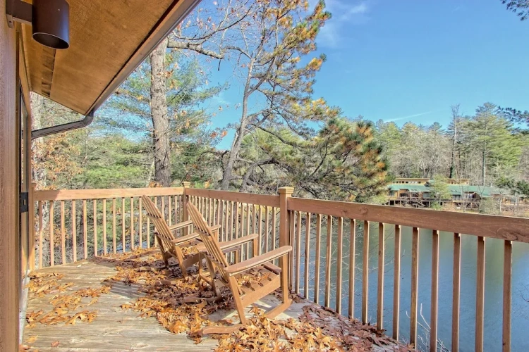 2 Bedrooms Apartment with balcony