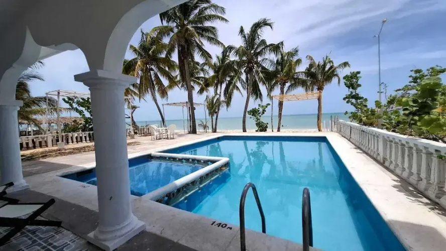 Casa del viento celestun