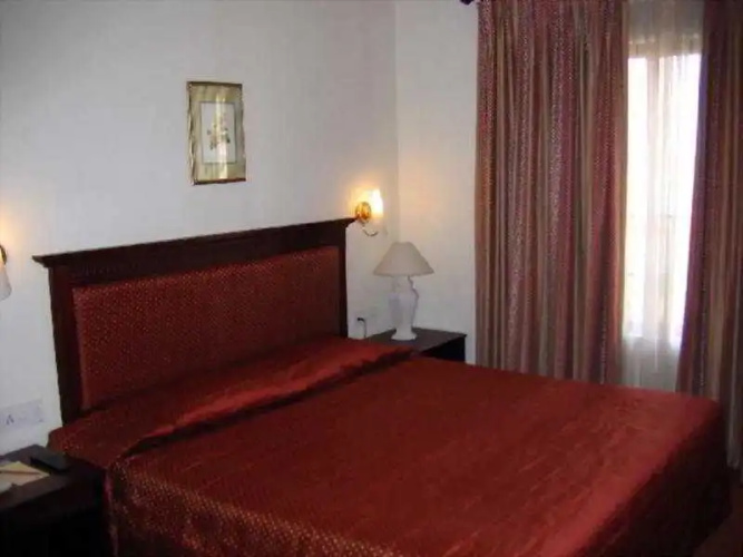Harbour View Residency Hotel