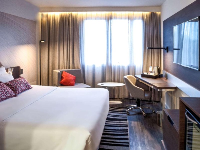 Standard Double room with view