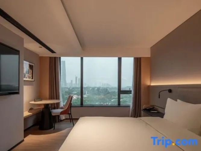 Premier Suite