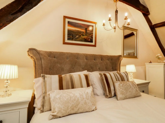 Larksworthy Cottage
