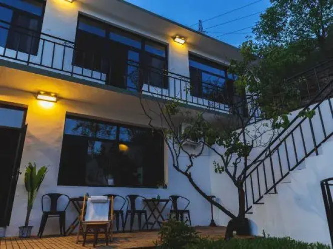 Tingfeng Courtyard Homestay