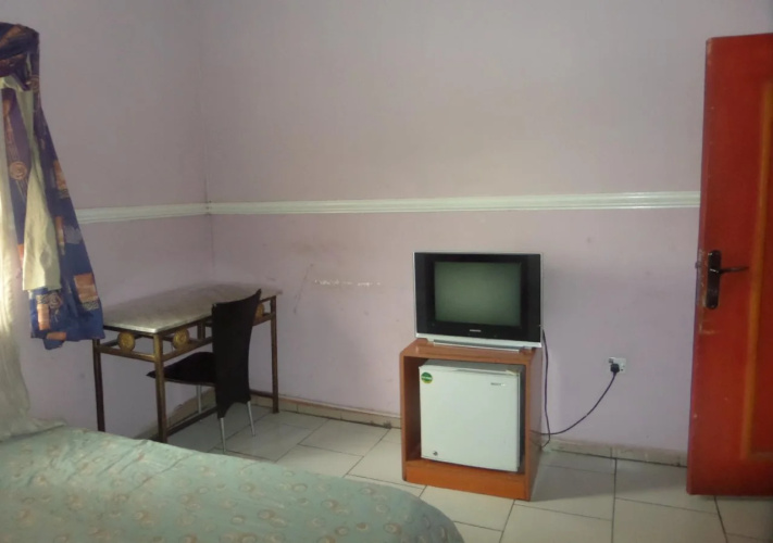 Aneio Hotel