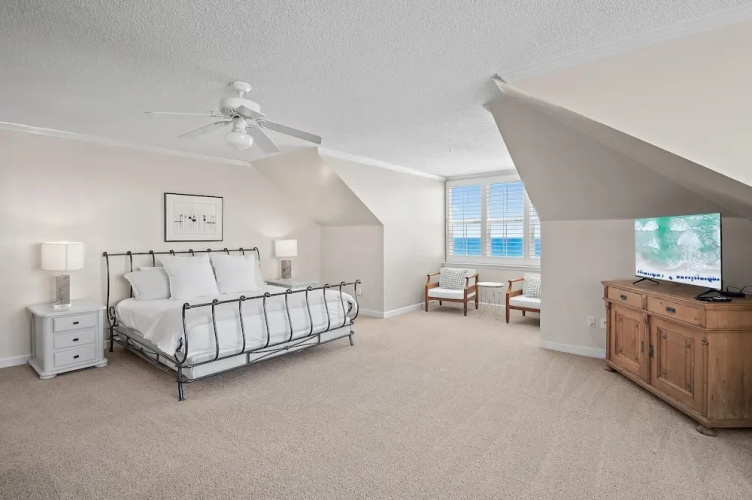 Inn at Crystal Beach 611