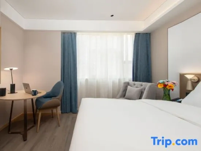 Comfort Double room with city view