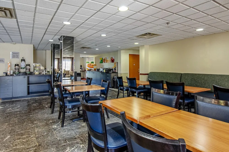 Microtel Inn And Suites Bristol