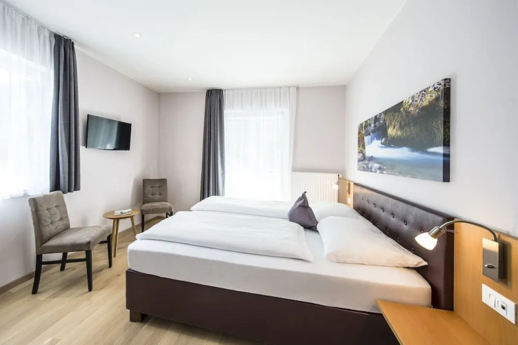 Superior room