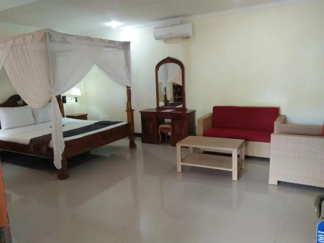 The Sari Beach