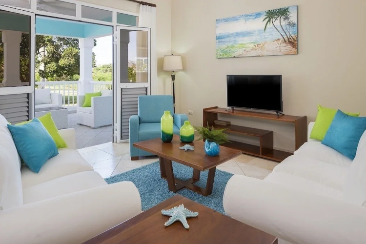 Ocean Village #12