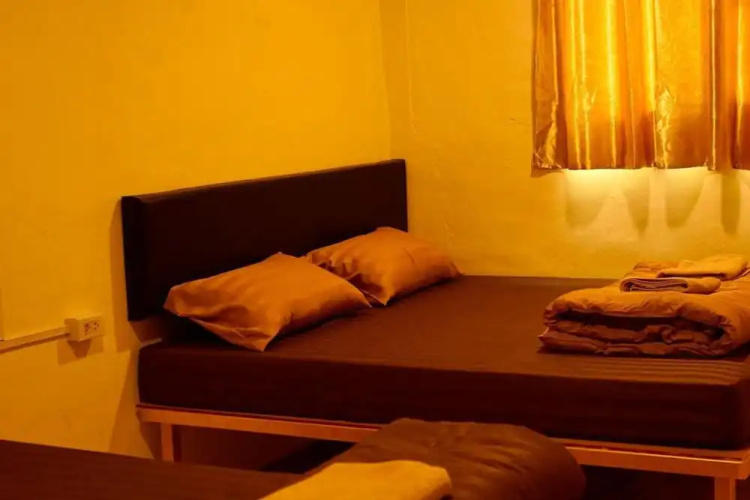 The House Hostel