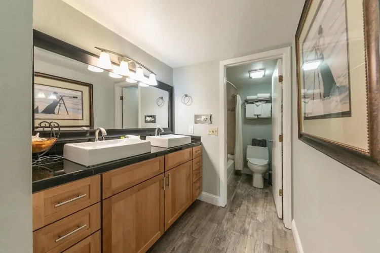 125 Bldg B Condo
