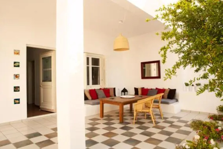 Casa Aiora