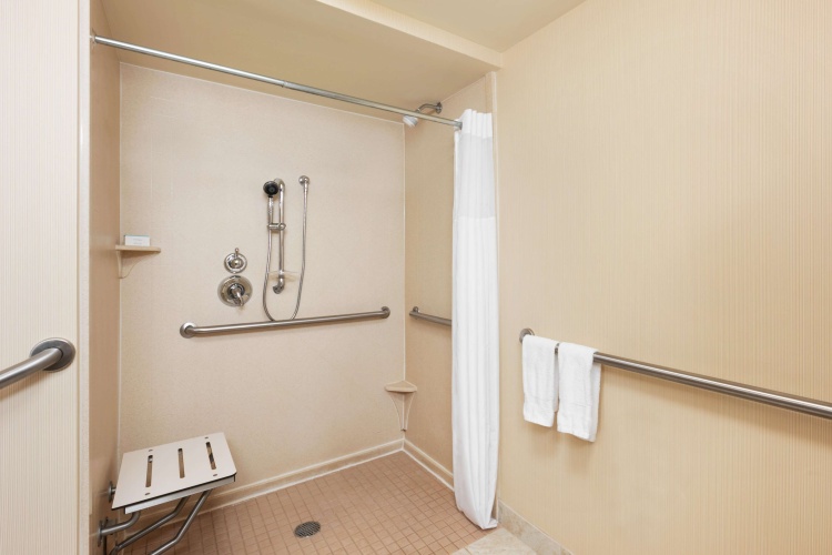 Hampton Inn New York - LaGuardia Airport photo 9