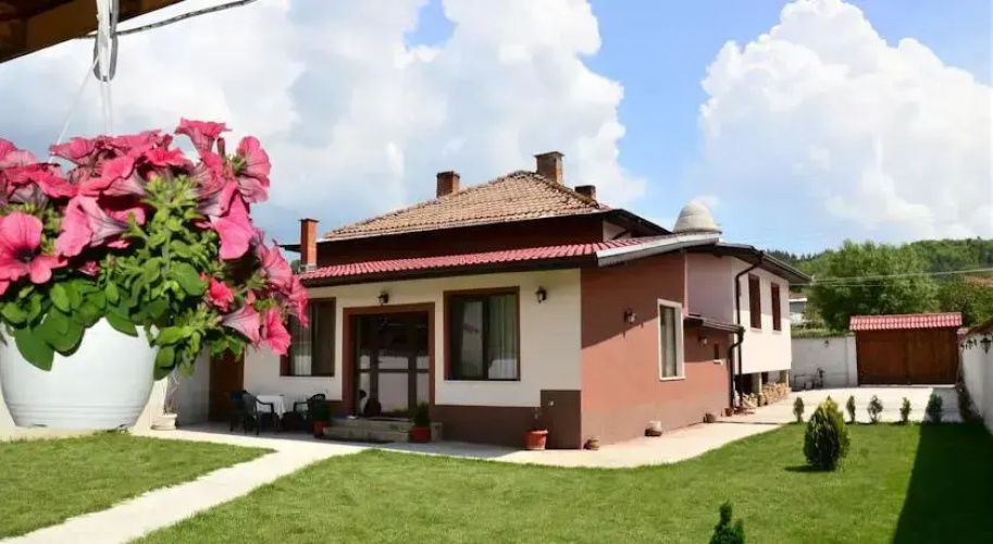 Guest House Tania