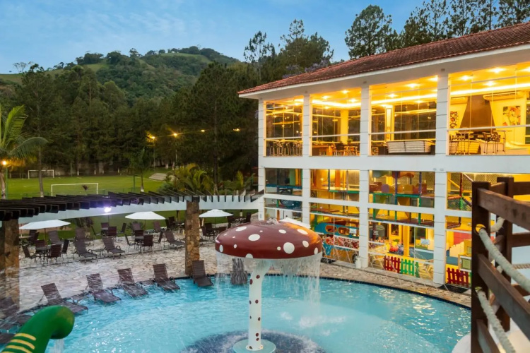 Vale Suiço Resort