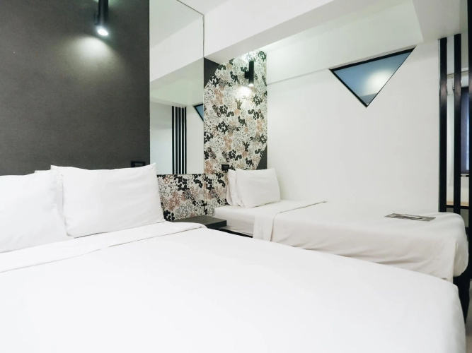 Loyy Hotel