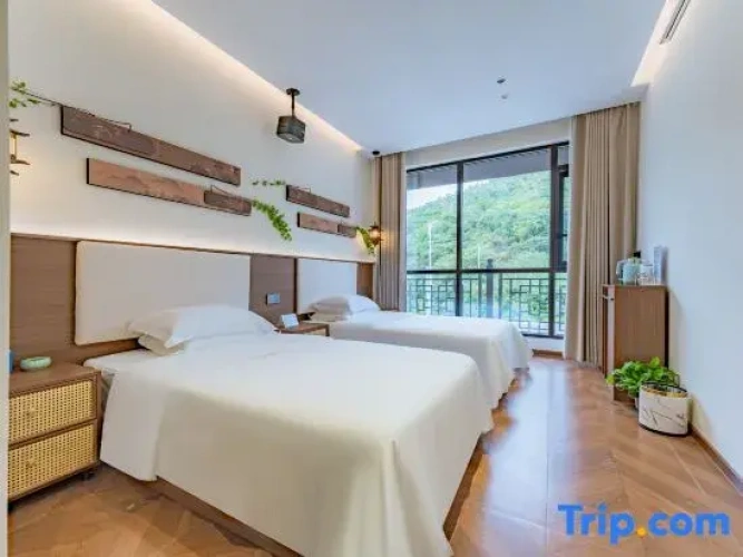 Economy Twin room