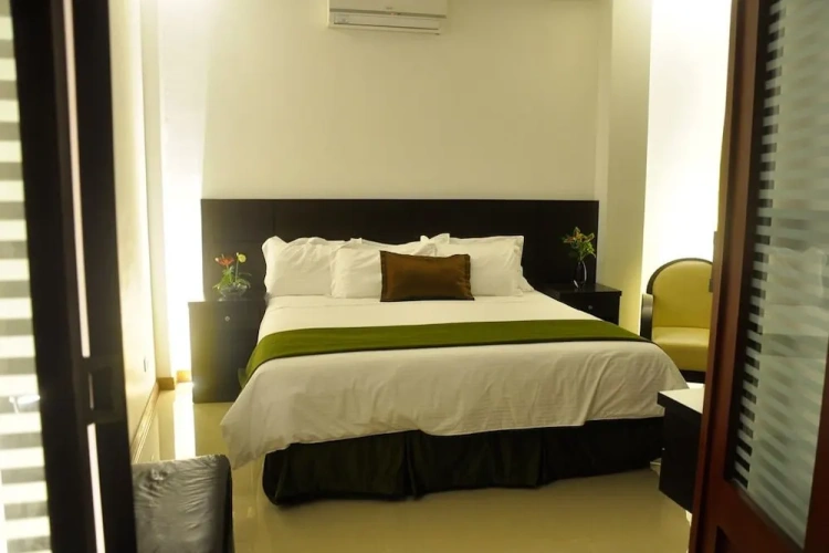 Presidential room