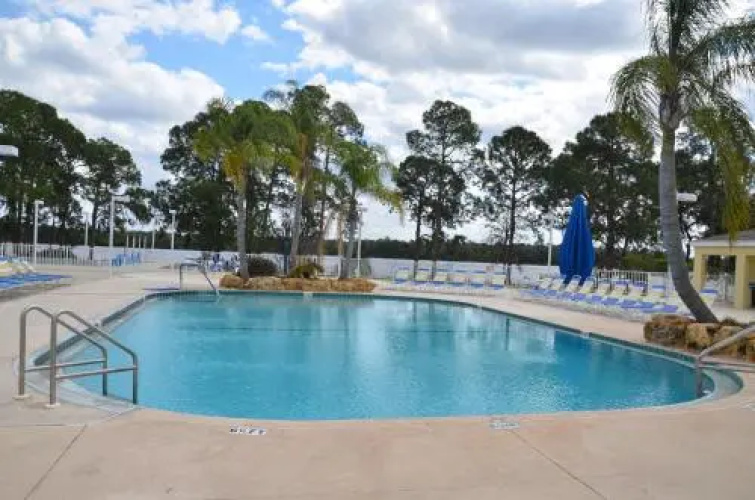 Lake Magic Park Model 15