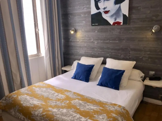 Standard Family room