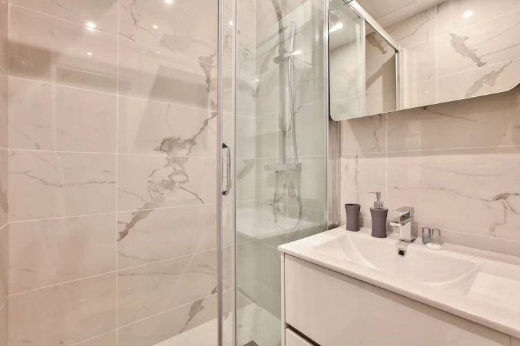 63-Luxury Flat Champs-Elysees (1c)
