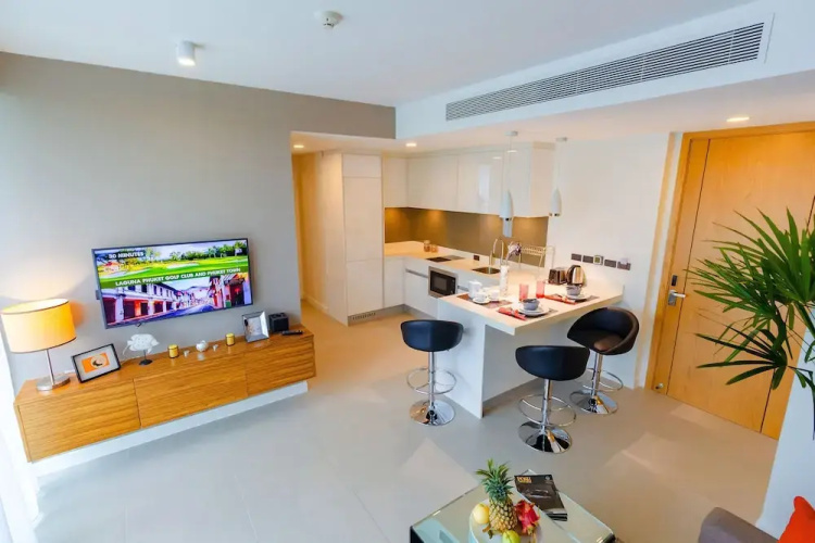 Ocean Stone Phuket by Holy Cow 9