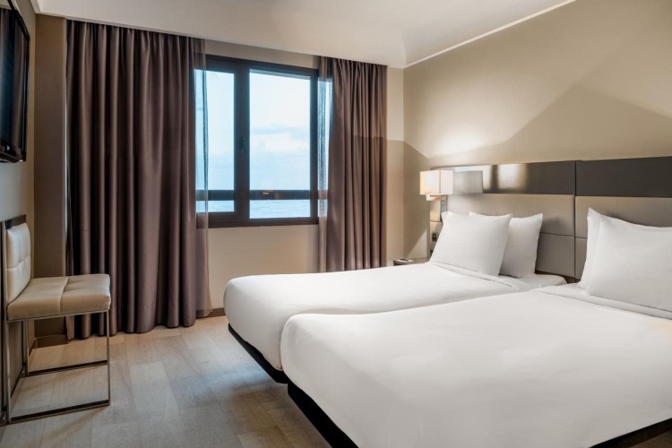 AC Hotel Iberia Las Palmas photo 12