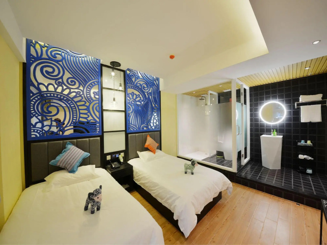 Harbin Blue Feather Hotel