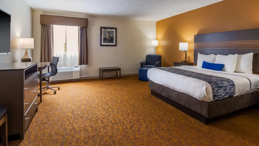 Best Western Cypress Creek