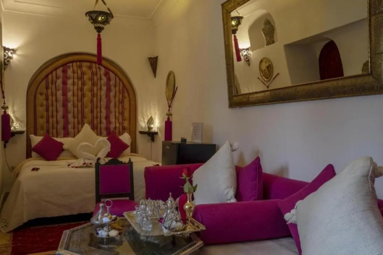Room in BB - Riad Anabel - Rose Suite