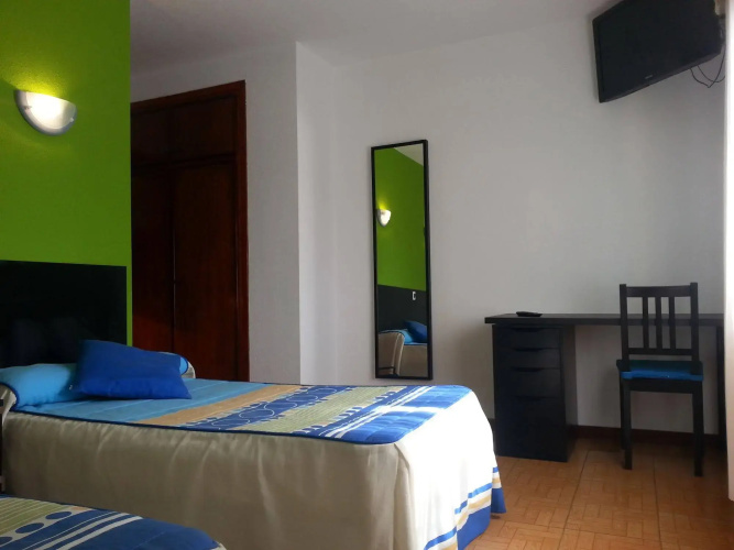 Hotel Azcona