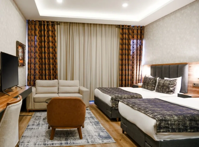 Deluxe Triple room