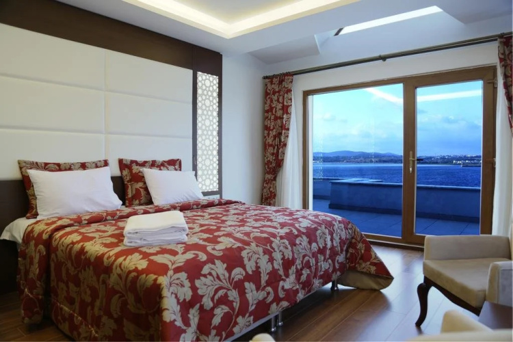 Sea Golden Hotel & Restaurant
