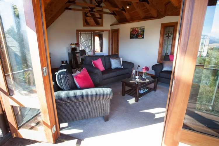 Kauri House