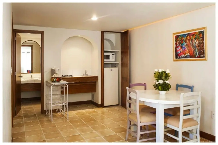 2 Bedrooms Villa