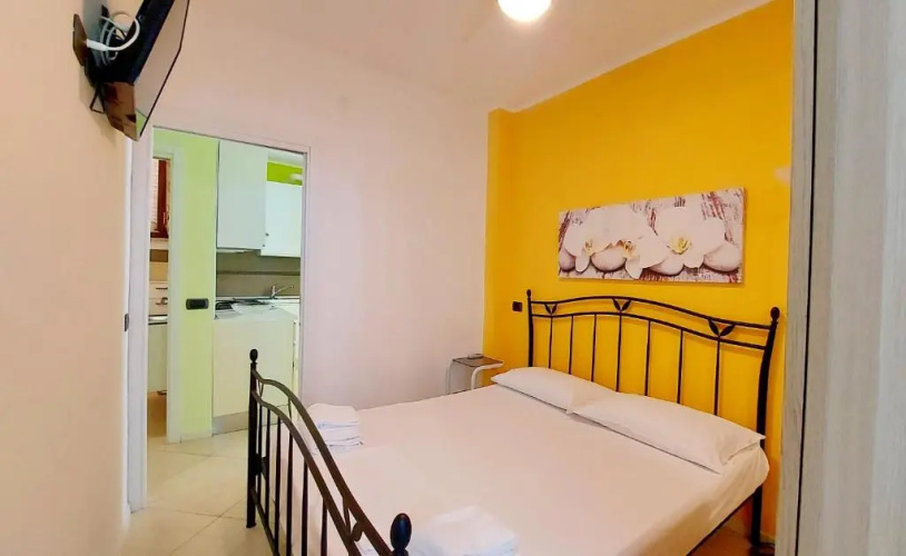Colors POOL apartment