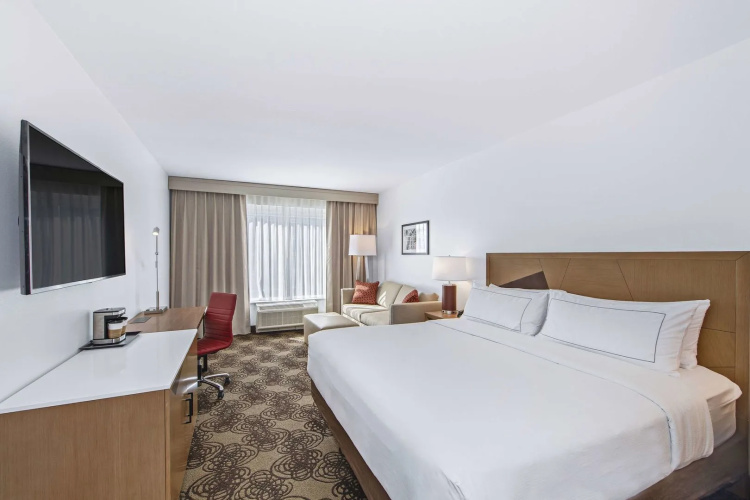 DoubleTree by Hilton Raleigh - Cary