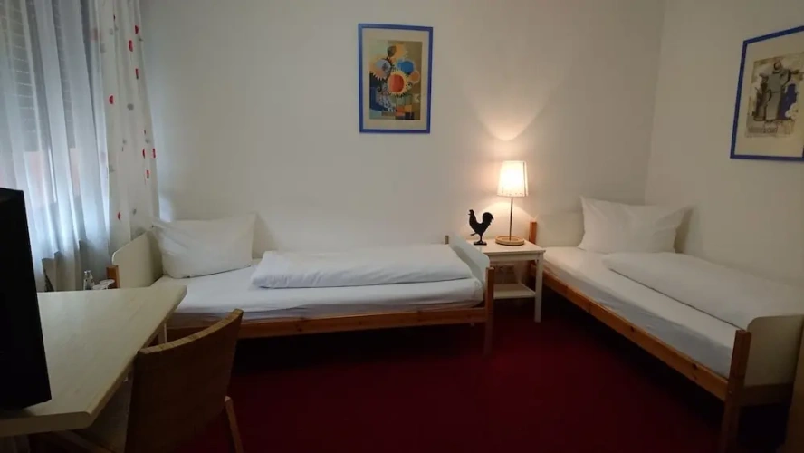 Economy Twin room
