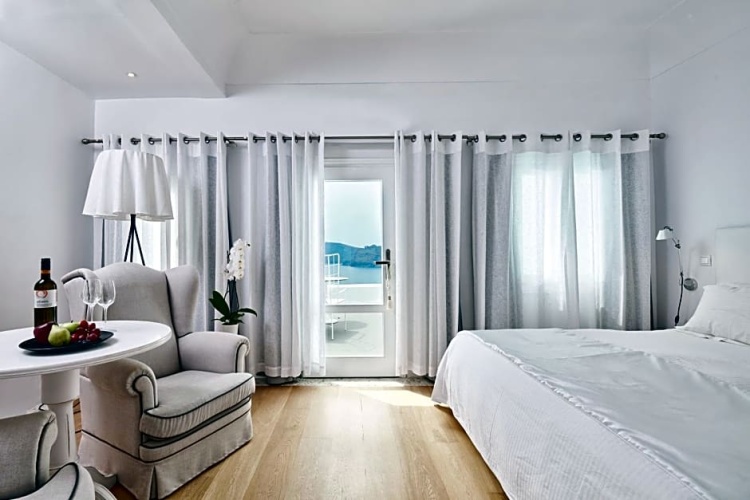 Junior Suite with balcony and with mountain view