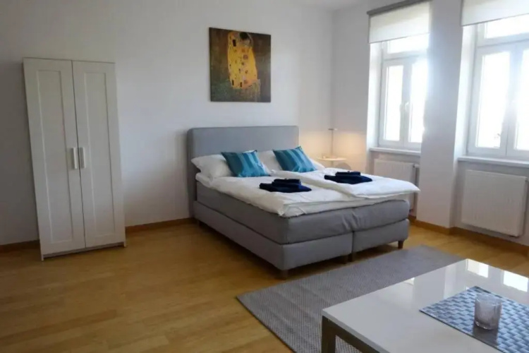 Studio-Apartment between Schoenbrunn & the City Center (26)