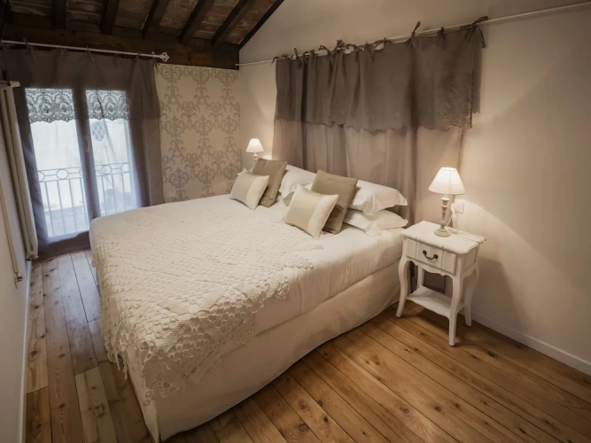 2 Bedrooms Family Apartment with land view