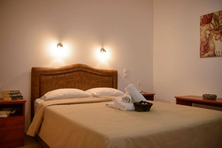 Idi Hotel