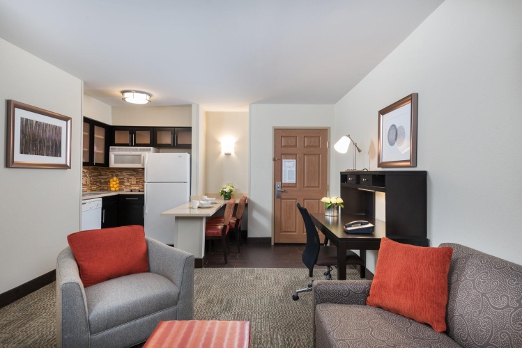 1 Bedroom Double Suite