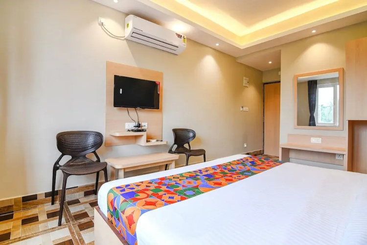 Fabhotel Jp