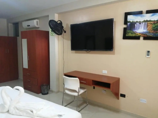 Deluxe Suite